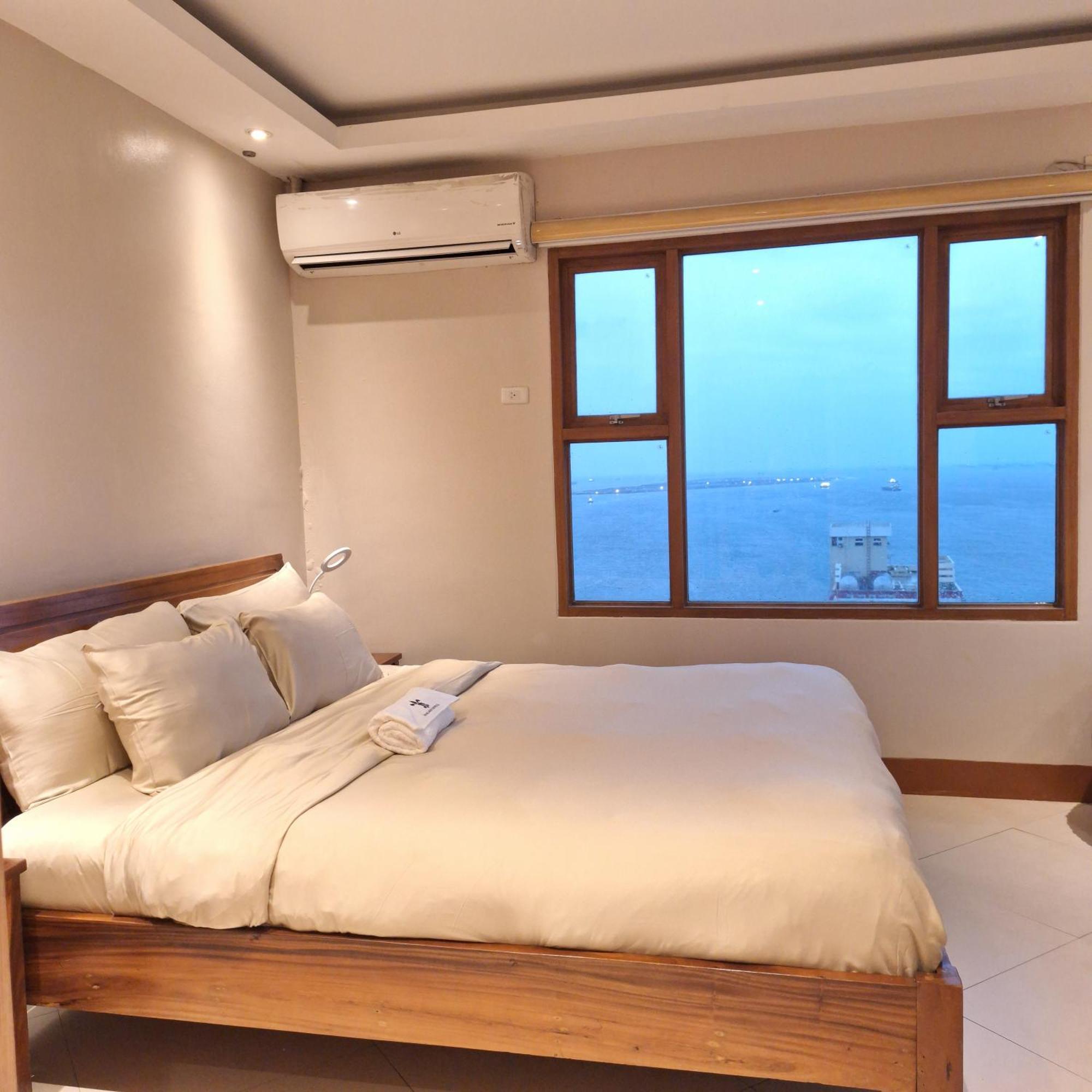 Manila Bayview Rental Extérieur photo