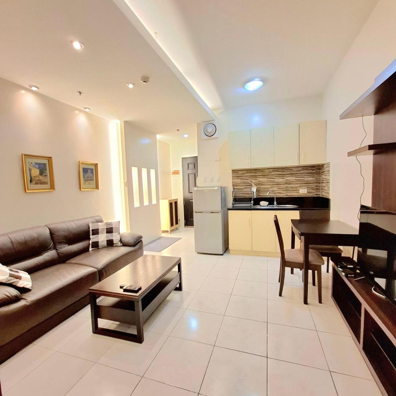 Manila Bayview Rental Extérieur photo